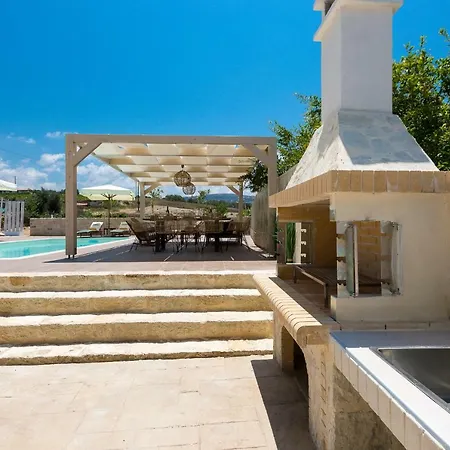 Anesis Villa, With Private Pool & Bbq, By Thinkvilla * Adelianos Kampos