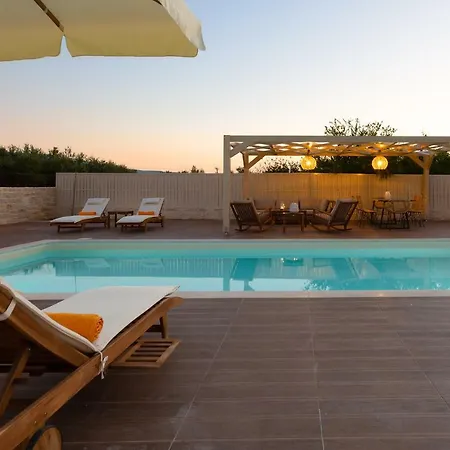 Villa Anesis Villa, With Private Pool & Bbq, By Thinkvilla